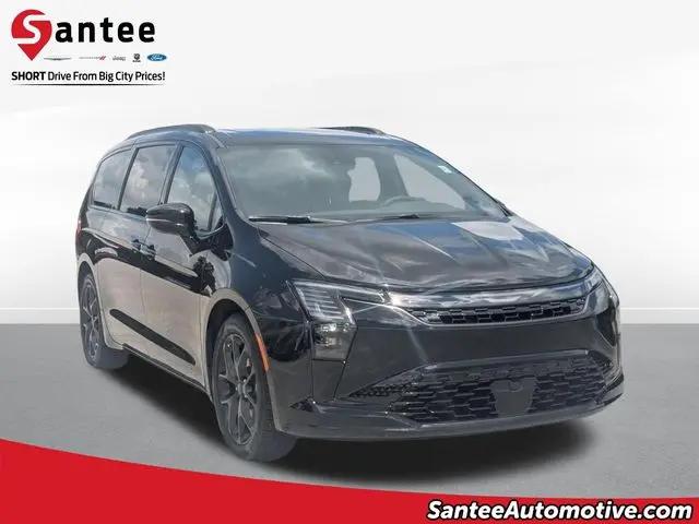 2027 Chrysler Pacifica Limited for sale in Manning, SC