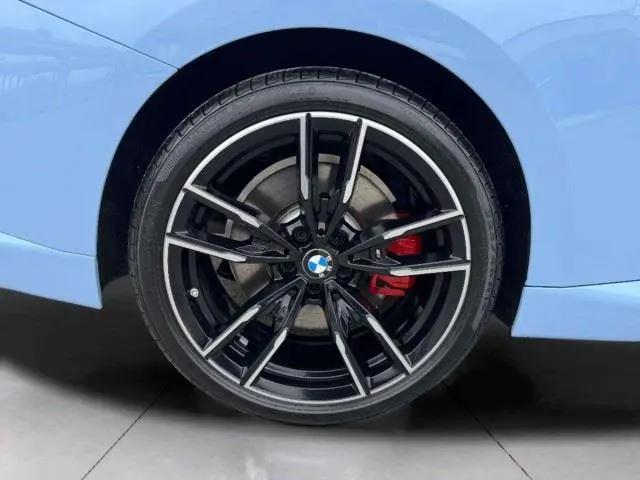 2025 BMW M240 i xDrive