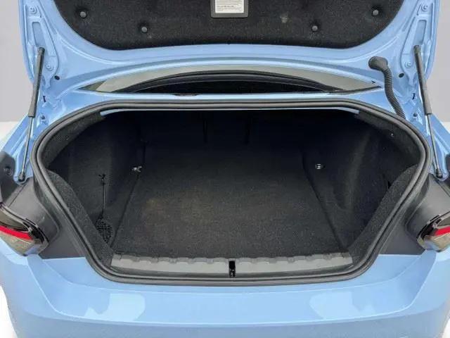 2025 BMW M240 i xDrive