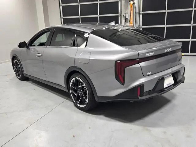 2025 Kia K4 GT-Line