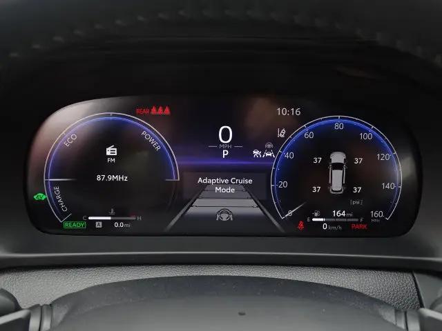 2026 Toyota Crown Signia XLE