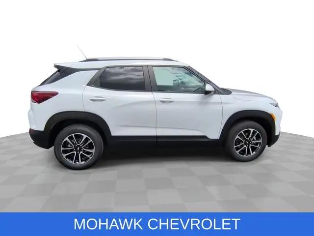 2025 Chevrolet TrailBlazer AWD LT
