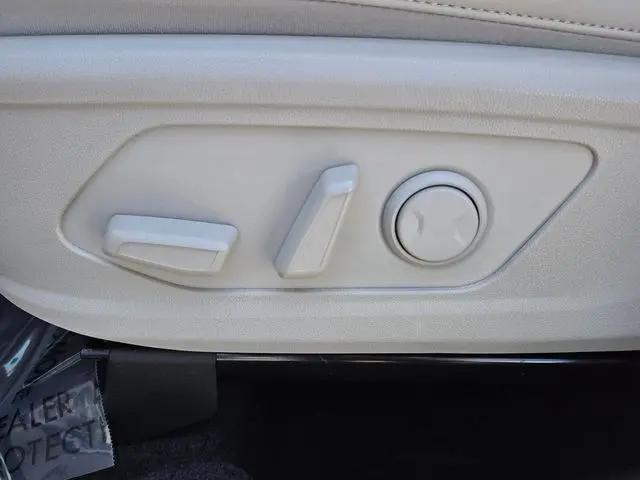 2024 Kia Sorento X-Line EX