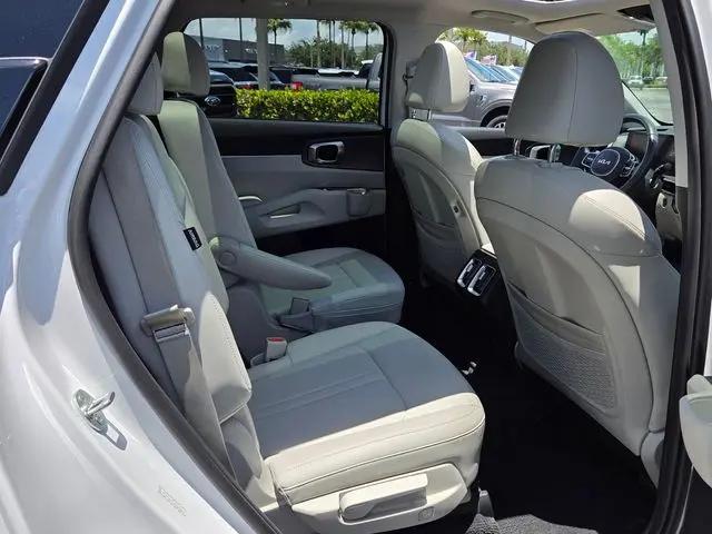 2024 Kia Sorento X-Line EX