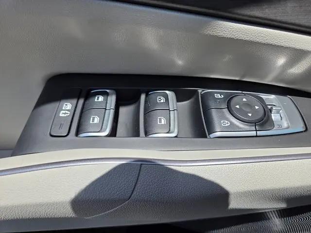 2024 Kia Sorento X-Line EX