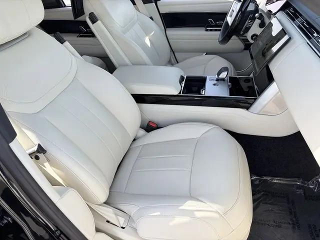 2025 Land Rover Range Rover P530 Autobiography