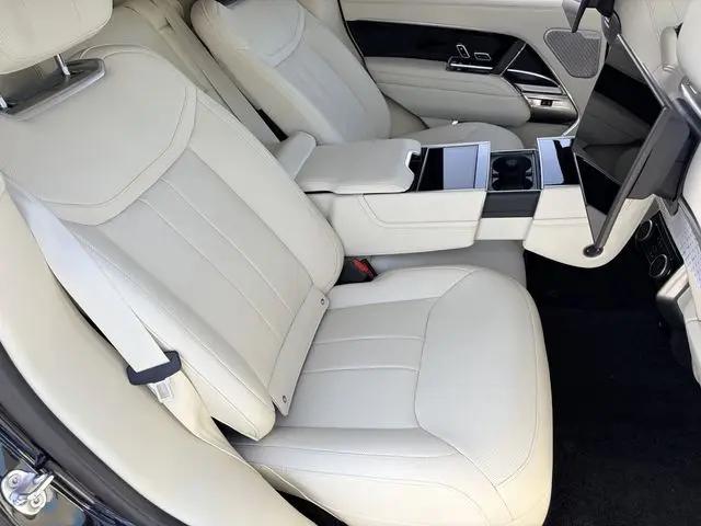 2025 Land Rover Range Rover P530 Autobiography