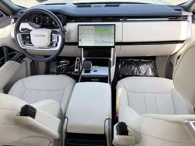 2025 Land Rover Range Rover P530 Autobiography