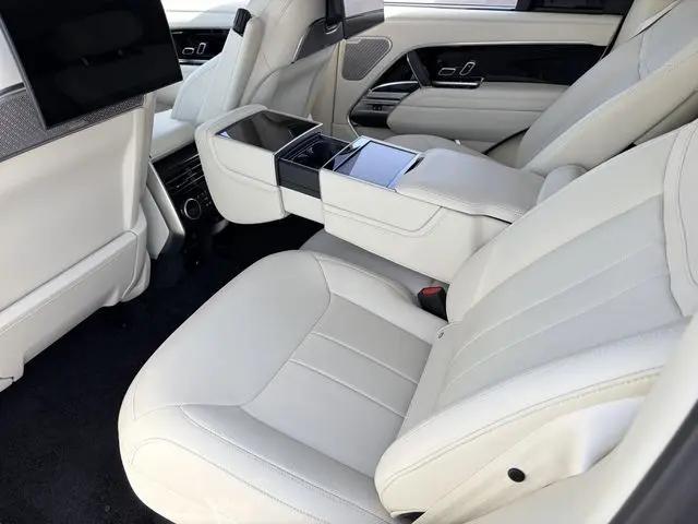 2025 Land Rover Range Rover P530 Autobiography
