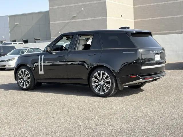 2025 Land Rover Range Rover P530 Autobiography