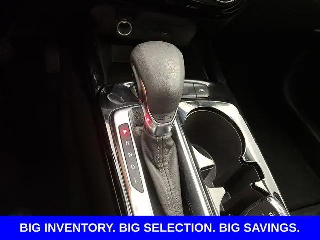 2025 Chevrolet Trax FWD LT