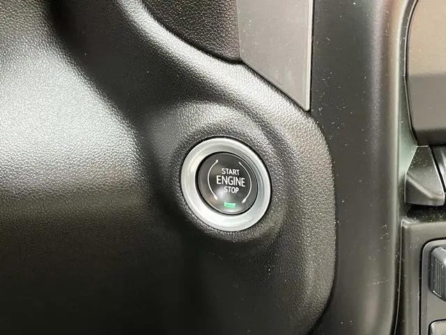 2024 Chevrolet Silverado 2500HD 4WD Crew Cab Standard Bed Custom