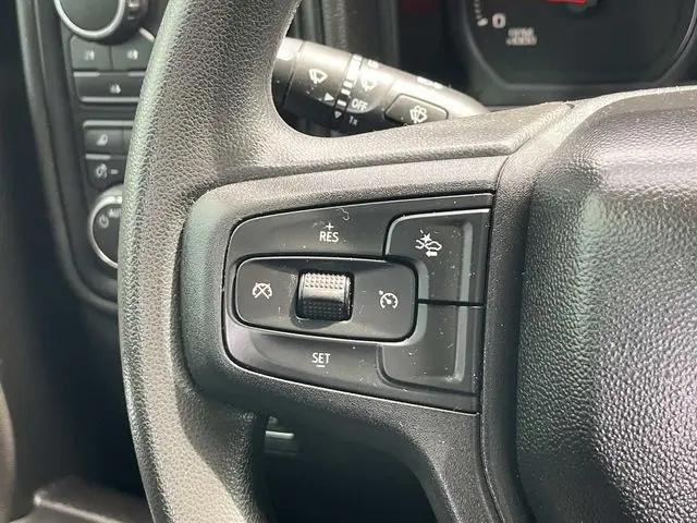 2024 Chevrolet Silverado 2500HD 4WD Crew Cab Standard Bed Custom