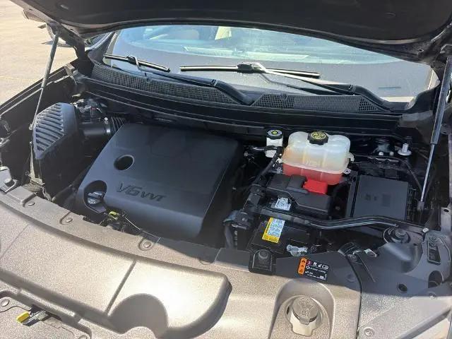 2022 Chevrolet Traverse AWD LS