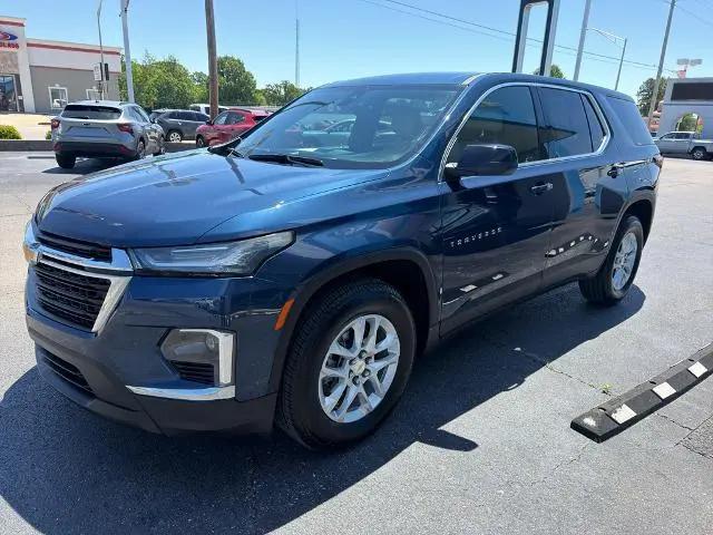 2023 Chevrolet Traverse FWD LS