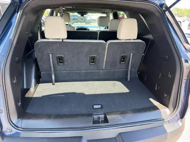 2023 Chevrolet Traverse FWD LS