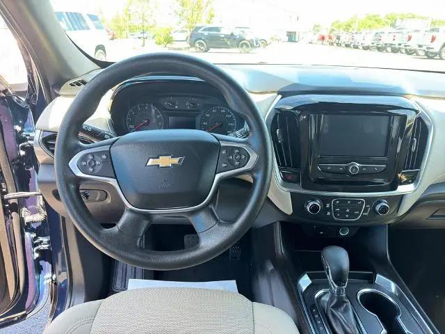2023 Chevrolet Traverse FWD LS