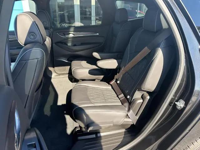 2023 Buick Enclave Avenir AWD