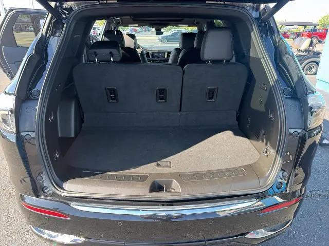 2023 Buick Enclave Avenir AWD