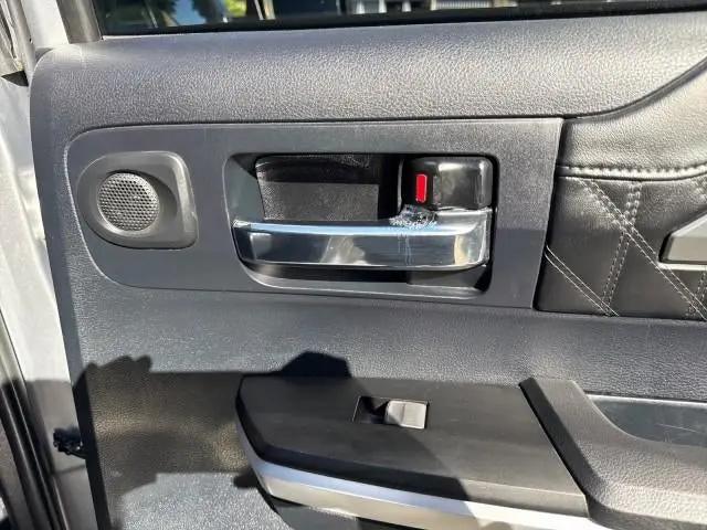 2015 Toyota Tundra Platinum 5.7L V8