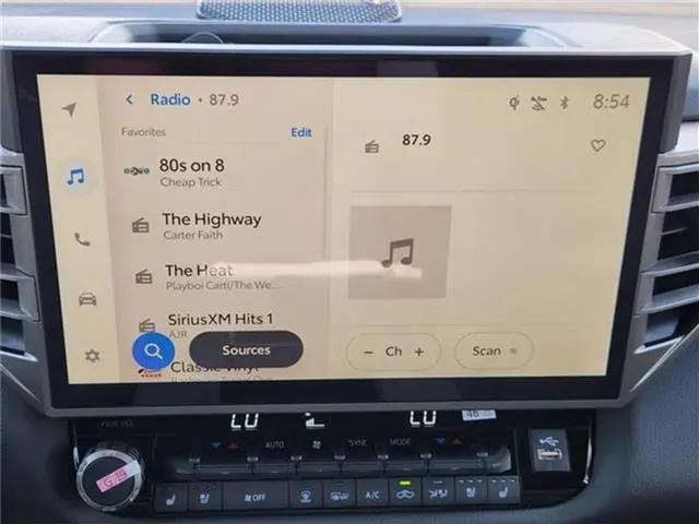 2026 Toyota Tundra Limited CrewMax 5.5' Bed
