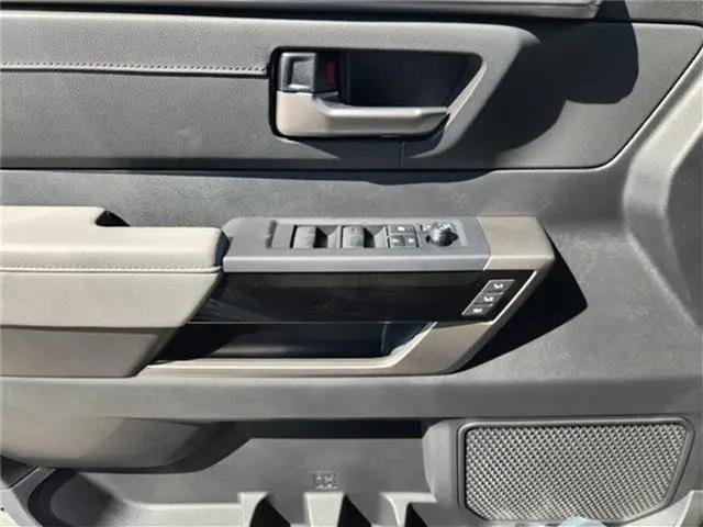 2026 Toyota Tundra Limited CrewMax 5.5' Bed
