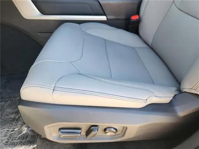 2026 Toyota Tundra Limited CrewMax 5.5' Bed