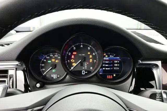 2025 Porsche Macan Macan