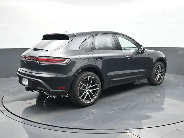 2025 Porsche Macan Macan