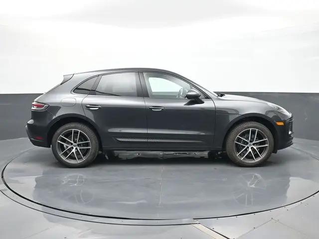 2025 Porsche Macan Macan
