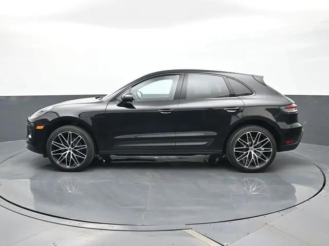 2025 Porsche Macan Macan