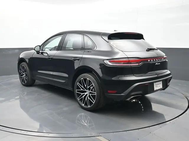 2025 Porsche Macan Macan