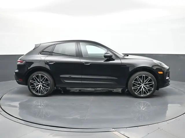 2025 Porsche Macan Macan