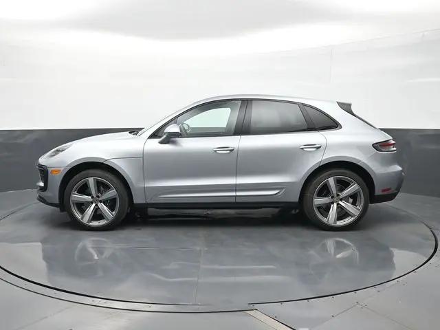 2025 Porsche Macan Macan