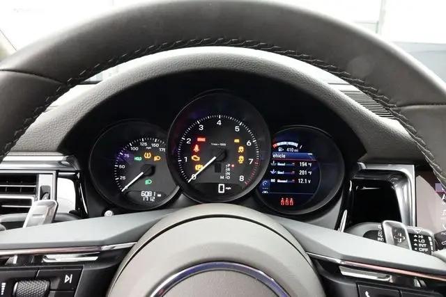 2025 Porsche Macan Macan