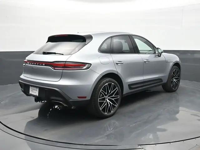 2025 Porsche Macan Macan