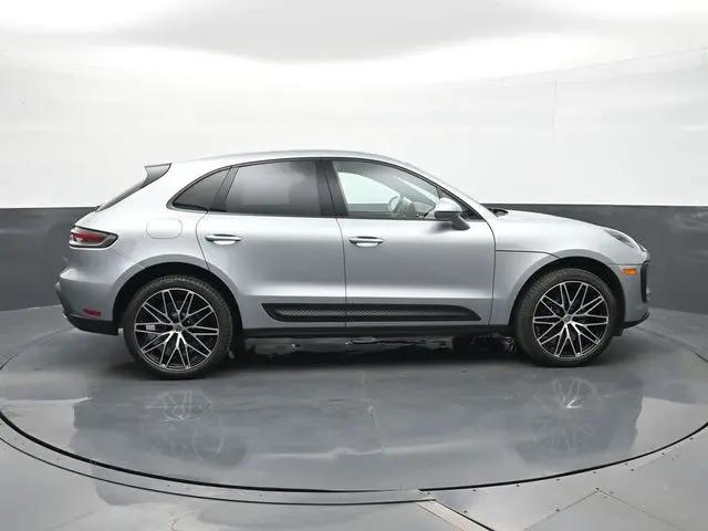 2025 Porsche Macan Macan