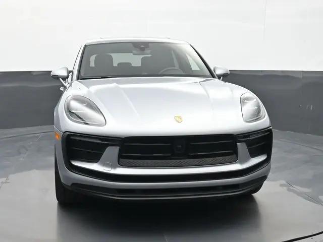 2025 Porsche Macan Macan