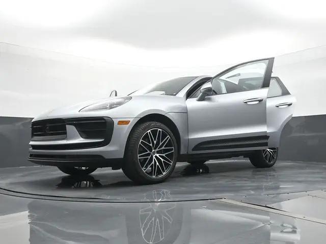 2025 Porsche Macan Macan