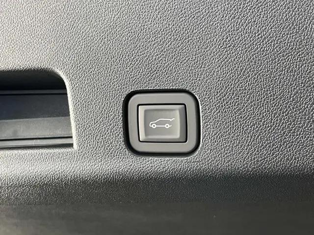 2026 Chevrolet Traverse FWD RS
