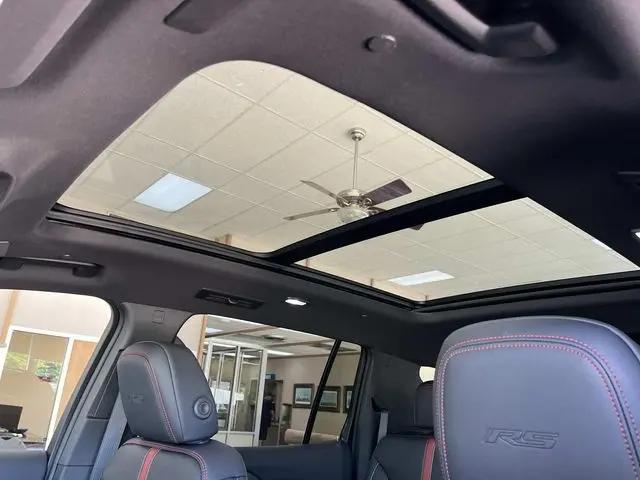 2026 Chevrolet Traverse FWD RS