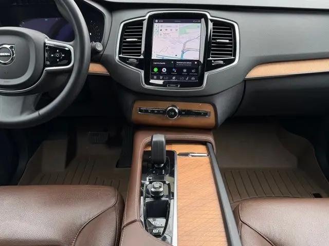 2023 Volvo XC90 B6 Plus 7-Seater