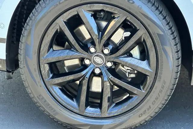 2024 Land Rover Range Rover Velar P250 Dynamic SE