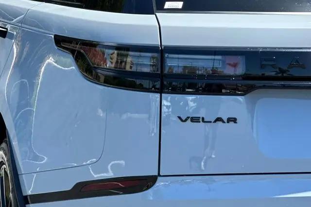 2024 Land Rover Range Rover Velar P250 Dynamic SE