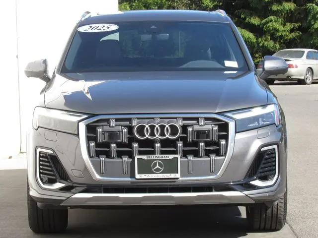 2025 Audi Q7 Premium 55 TFSI quattro Tiptronic