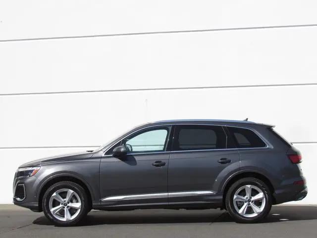 2025 Audi Q7 Premium 55 TFSI quattro Tiptronic