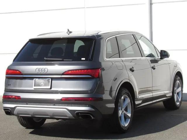 2025 Audi Q7 Premium 55 TFSI quattro Tiptronic