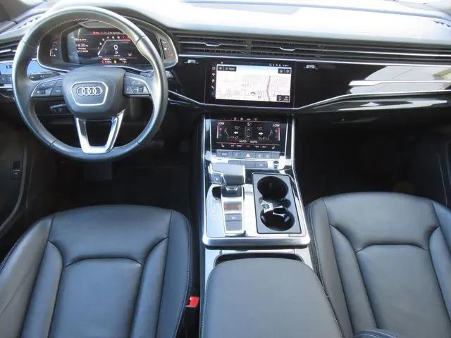 2025 Audi Q7 Premium 55 TFSI quattro Tiptronic