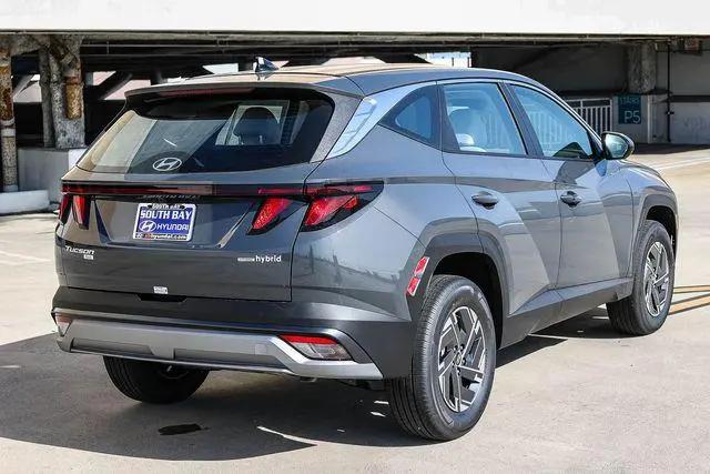 2026 Hyundai Tucson Hybrid Blue SE