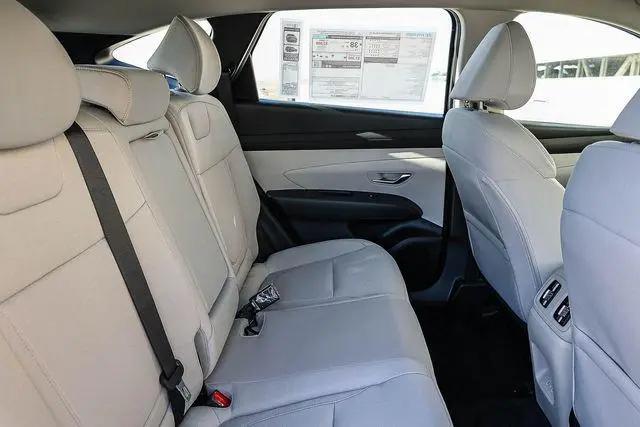 2026 Hyundai Tucson Hybrid Blue SE